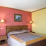 Mistral 4*