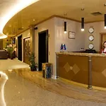 Mistral Hotel 4*