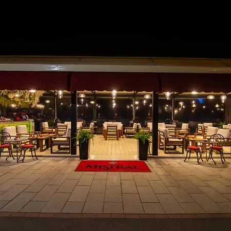 Hotel Mistral