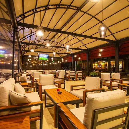 Hotel Mistral