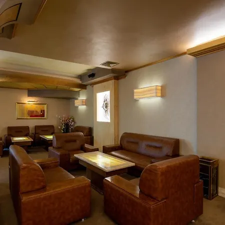 Mistral Hotel