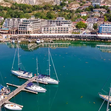 Mistral Ξενοδοχείο Μπαλτσίκ