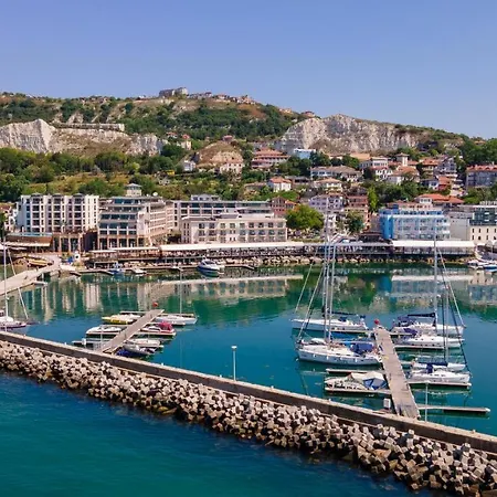 Mistral Balchik