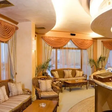 فندق Mistral